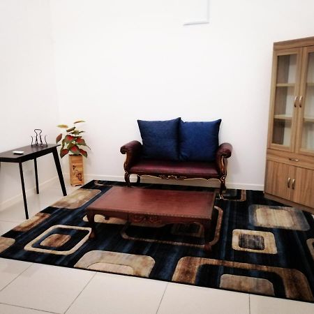 A&D Home-Stay @Kota Warisan, Szepang Kültér fotó