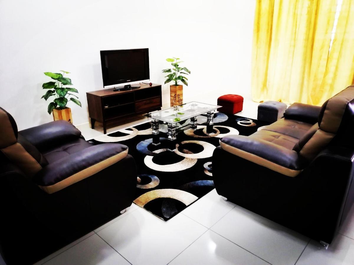 A&D Home-Stay @Kota Warisan, Szepang Kültér fotó
