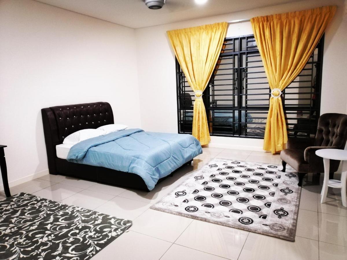 A&D Home-Stay @Kota Warisan, Szepang Kültér fotó