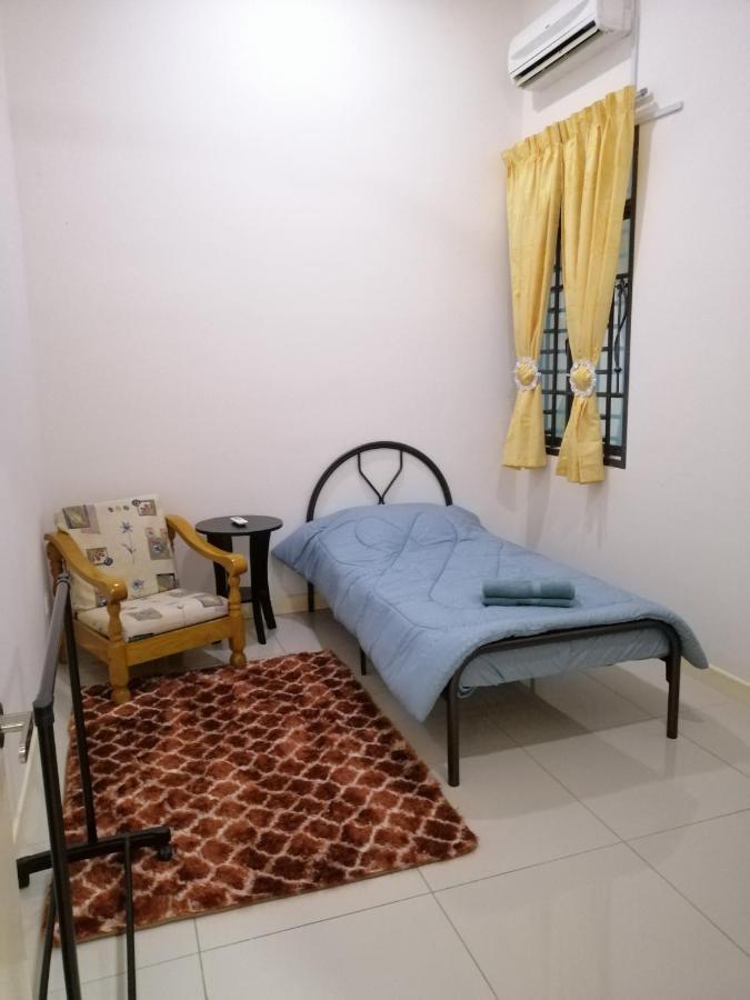 A&D Home-Stay @Kota Warisan, Szepang Kültér fotó